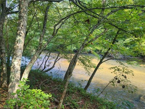 653 Chandler Rd, Dobson, NC 27041 photo 7