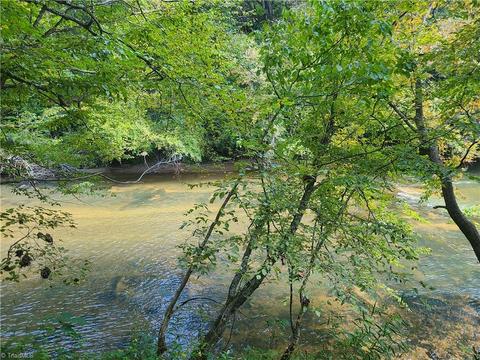 653 Chandler Rd, Dobson, NC 27041 photo 8