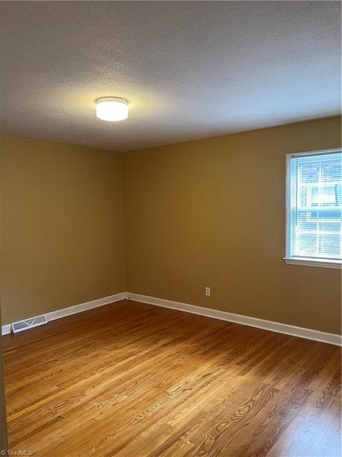 3214 Pine Needles Rd, High Point, NC 27265 photo 10