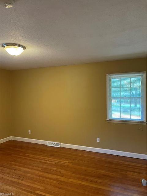 3214 Pine Needles Rd, High Point, NC 27265 photo 8
