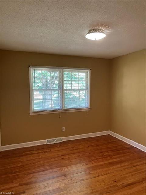 3214 Pine Needles Rd, High Point, NC 27265 photo 7