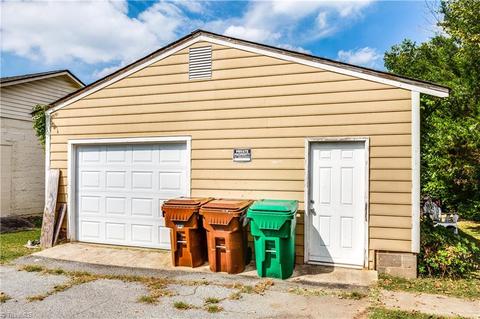 105 E Moore Ave, High Point, NC 27263 photo 17
