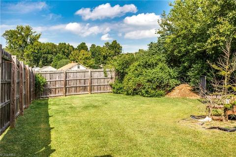 105 E Moore Ave, High Point, NC 27263 photo 16