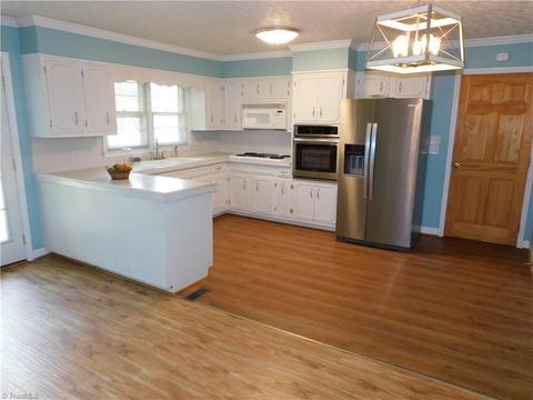106 Ray Ave, Trinity, NC 27370 photo 6