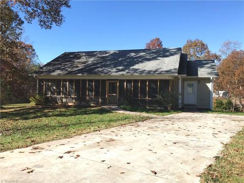 150 Windmill Ct, Harmony, NC 28634 photo 1