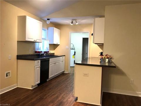 150 Windmill Ct, Harmony, NC 28634 photo 5