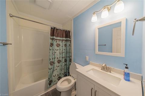 105 Mohawk Dr, King, NC 27021 photo 15