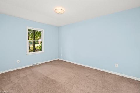 1017 Oakview Rd, High Point, NC 27265 photo 12