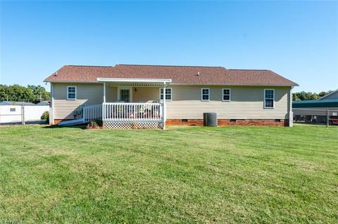 4357 Huntington Dr, Trinity, NC 27370 photo 17