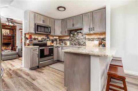 2914 Tall Cedar Ln, Trinity, NC 27370 photo 4
