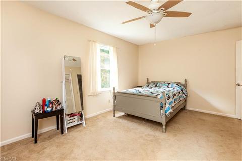 2914 Tall Cedar Ln, Trinity, NC 27370 photo 17