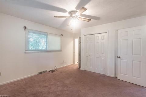 536 Farmbrook Rd, Mount Airy, NC 27030 photo 7