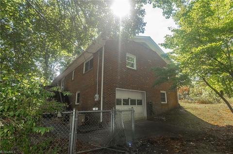 536 Farmbrook Rd, Mount Airy, NC 27030 photo 15