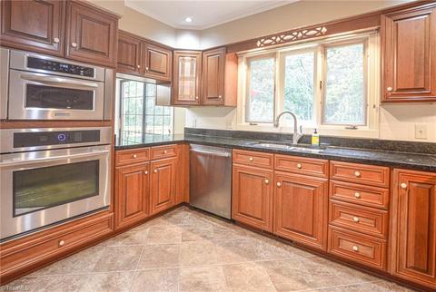 203 Raintree Rd, Advance, NC 27006 photo 6