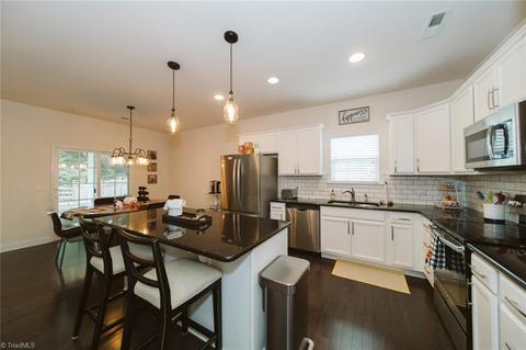 4542 River Gate Dr, Clemmons, NC 27012 photo 10