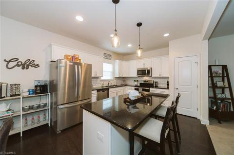 4542 River Gate Dr, Clemmons, NC 27012 photo 9