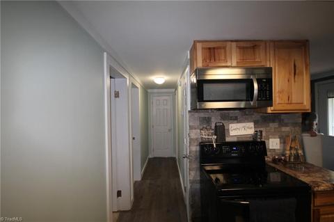 1165 Pine Tree Dr, Pinnacle, NC 27043 photo 18