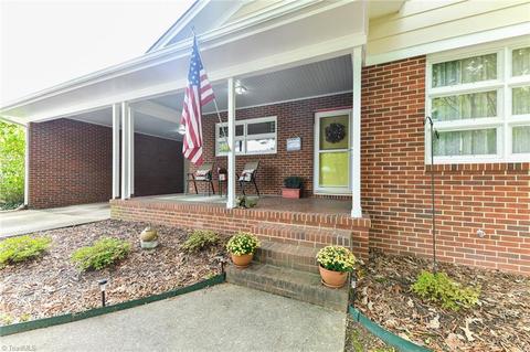 414 Rockspring Rd, High Point, NC 27262 photo 3