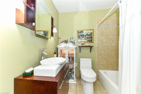 414 Rockspring Rd, High Point, NC 27262 photo 23