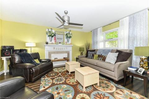 414 Rockspring Rd, High Point, NC 27262 photo 6