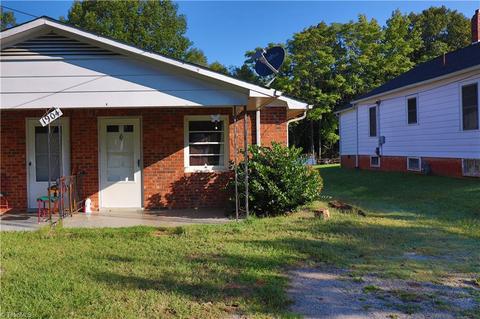 1904 Eugene St, High Point, NC 27260 photo 3