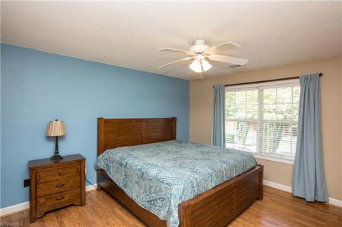 3935 Patsy Dr, Winston Salem, NC 27107 photo 11