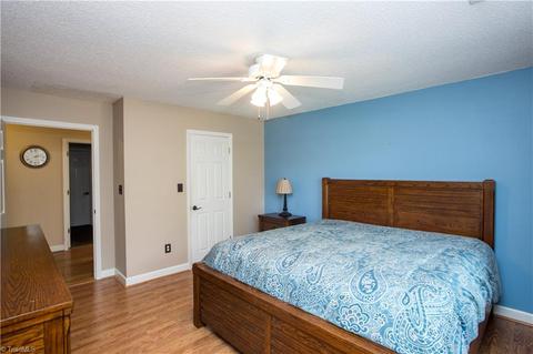 3935 Patsy Dr, Winston Salem, NC 27107 photo 12