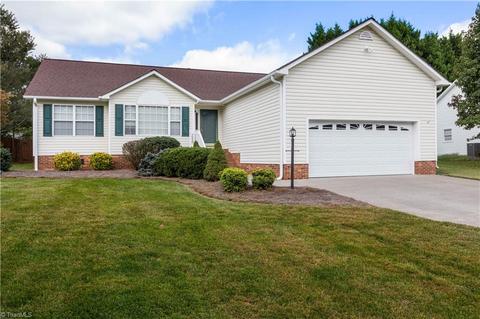 3935 Patsy Dr, Winston Salem, NC 27107 photo 1