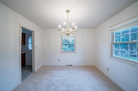 604 Oakview Rd, High Point, NC 27265 photo 9