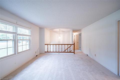 604 Oakview Rd, High Point, NC 27265 photo 10