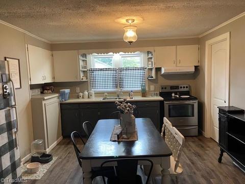 1513 Pine Hall Rd, Pine Hall, NC 27042 photo 4