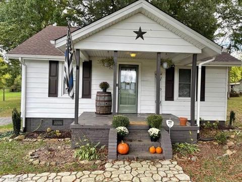 1513 Pine Hall Rd, Pine Hall, NC 27042 photo 1