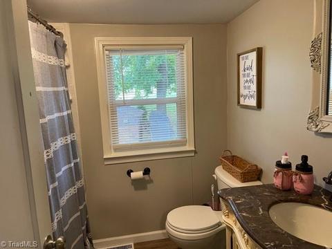 1513 Pine Hall Rd, Pine Hall, NC 27042 photo 10