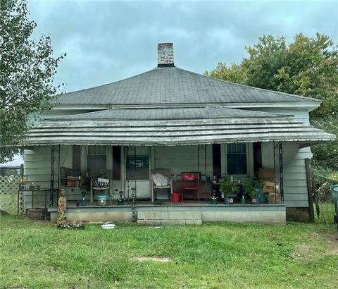 403 Greer Ave, High Point, NC 27260 photo 1
