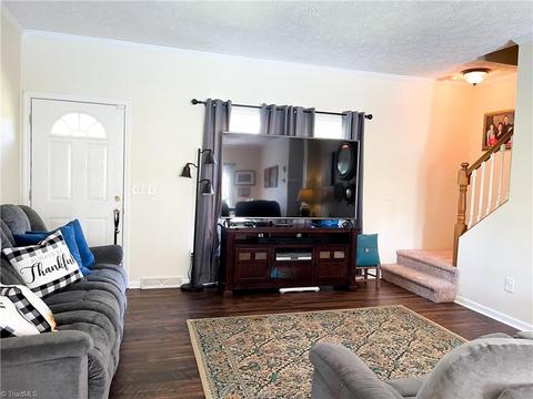 415 Marshall Johnson Rd, Pilot Mountain, NC 27041 photo 15