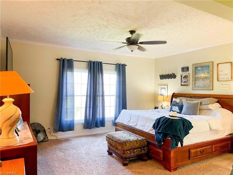 415 Marshall Johnson Rd, Pilot Mountain, NC 27041 photo 18