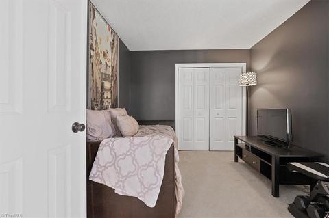 3611 Single Leaf Ct, High Point, NC 27265 photo 21