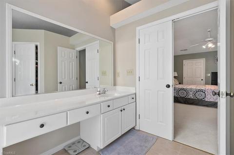 3611 Single Leaf Ct, High Point, NC 27265 photo 19