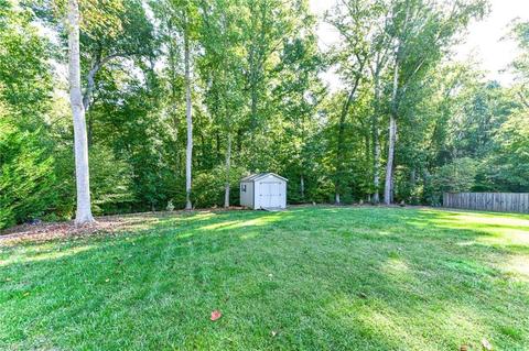 2704 Splitbrooke Dr, High Point, NC 27265 photo 29