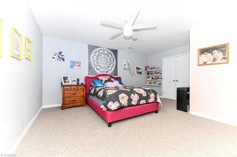 2704 Splitbrooke Dr, High Point, NC 27265 photo 26