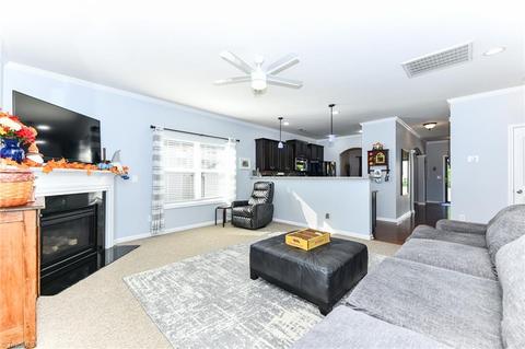 2704 Splitbrooke Dr, High Point, NC 27265 photo 13
