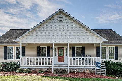 6488 Whites Chapel Rd, Staley, NC 27355 photo 2