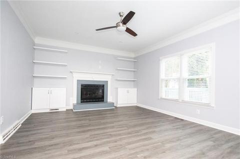 6720 Castleton Dr, Clemmons, NC 27012 photo 8