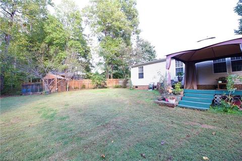 5843 Huckleberry Ln, Trinity, NC 27370 photo 21