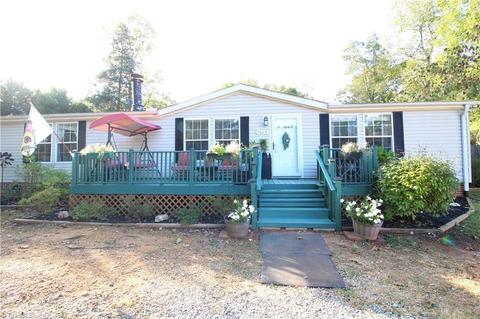 5843 Huckleberry Ln, Trinity, NC 27370 photo 23