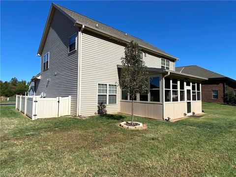 245 Pilot Bluff Dr, King, NC 27021 photo 38