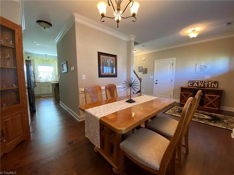 245 Pilot Bluff Dr, King, NC 27021 photo 10