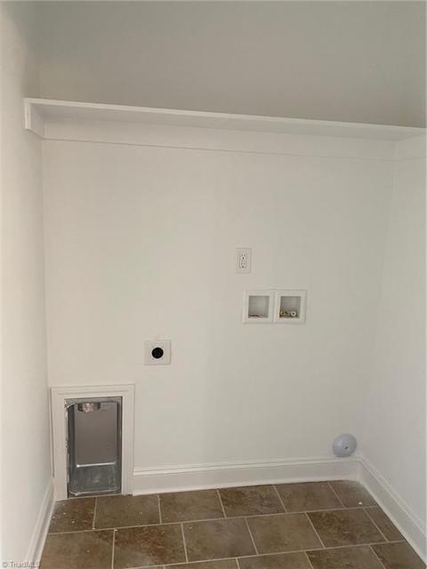 321 E Aiken Rd, Eden, NC 27288 photo 7