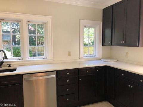 112 Hillcrest Dr, High Point, NC 27262 photo 11