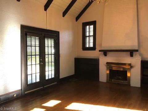 112 Hillcrest Dr, High Point, NC 27262 photo 5